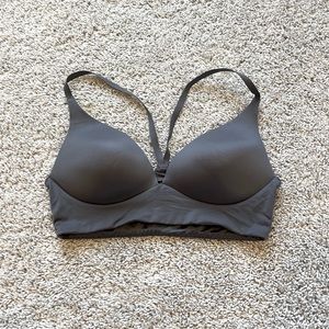 Victoria’s Secret wireless racerback bra Sz 34C